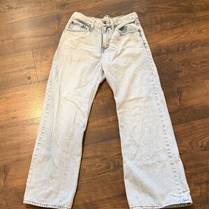 Light Wash Straight Leg Levi Jeans